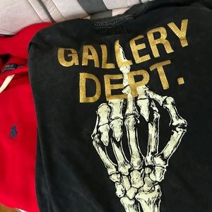 Gallery dept tee $450 retail is used so will accept offers if it makes sense